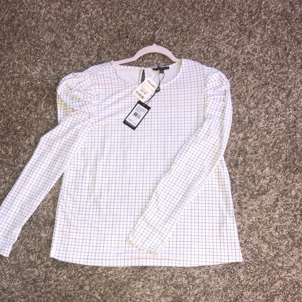 Pleated long sleeve knit top